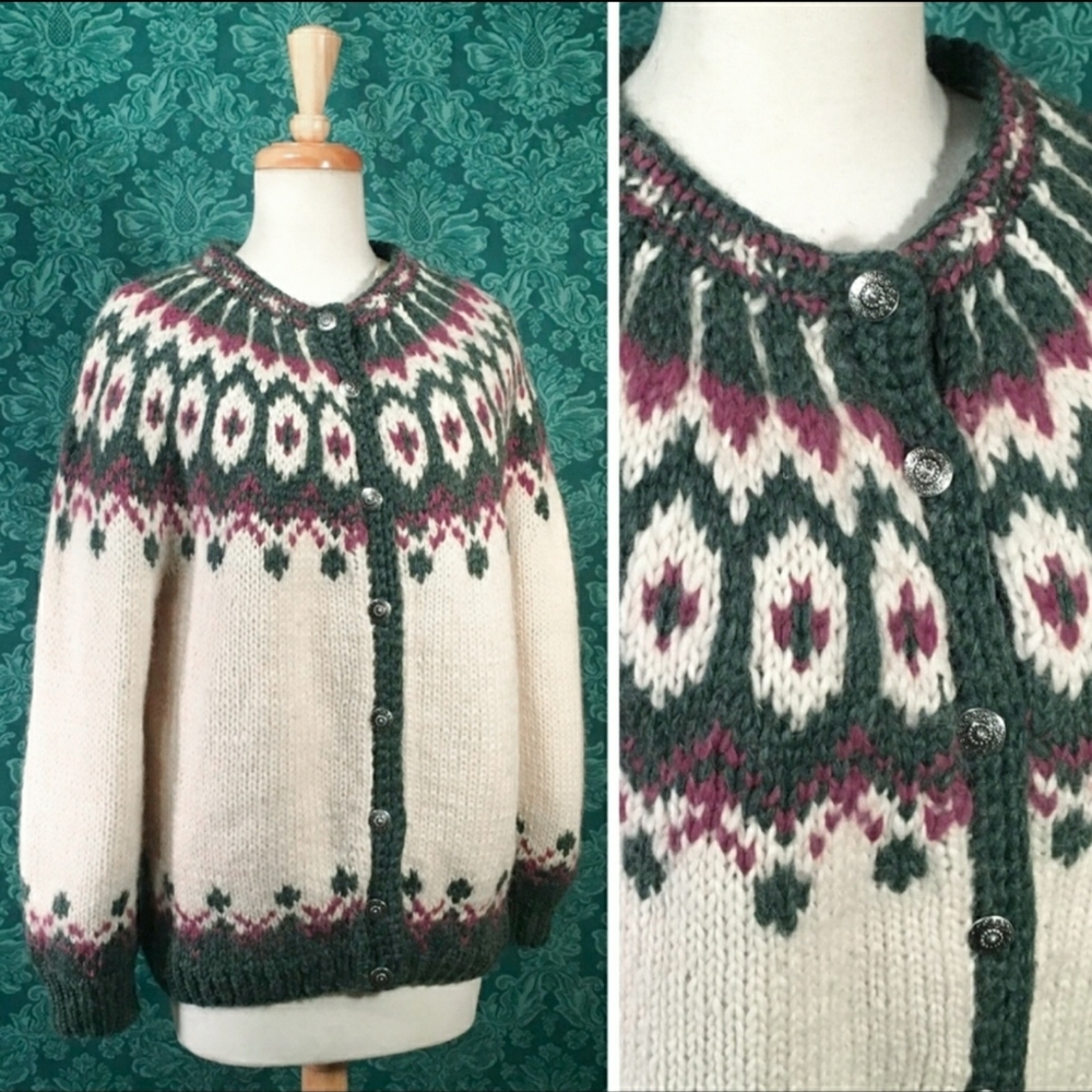 🚫SOLD🚫 Icelandic Fair Isle grandma wool cardigan
